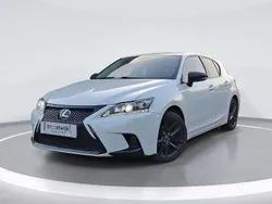 Wit Gebruikt 2017 Lexus CT200h Sport Line Hatchback | € 14.900 (Eerlijke prijs)