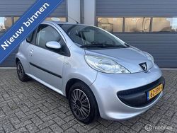 Grijs Gebruikt 2008 Peugeot 107 Hatchback | € 3.799 (Eerlijke prijs)