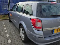 Grijs Gebruikt 2009 Opel Astra Business Stationwagen | € 6.000