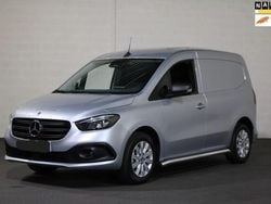Grijs Gebruikt 2022 Mercedes Citan 108 Van | € 21.999 (Duur)