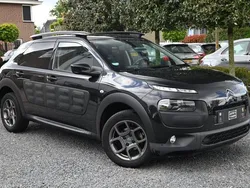 Zwart Gebruikt 2016 Citroën C4 Cactus PureTech Hatchback | € 9.450 (Eerlijke prijs)