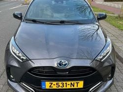 Gebruikt 2021 Toyota Yaris Hybrid Premium Hatchback | € 21.995 (Iets duurder)