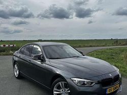 Grijs Gebruikt 2016 BMW 330e iPerformance Sedan | € 17.250 (Eerlijke prijs)