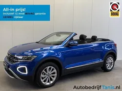 Blauw, metallic lak Gebruikt 2024 VW T-Roc Cabriolet Style Cabriolet | € 37.950 (Iets duurder)
