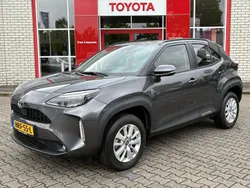 Grijs Gebruikt 2024 Toyota Yaris Cross SUV | € 28.900 (Eerlijke prijs)
