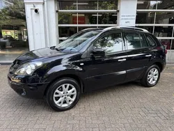 Zwart Gebruikt 2009 Renault Koleos Dynamique SUV | € 4.150 (Eerlijke prijs)
