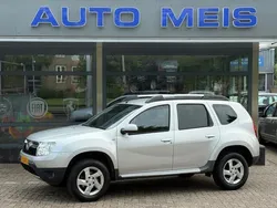 Grijs Gebruikt 2012 Dacia Duster Lauréate SUV | € 7.495 (Eerlijke prijs)
