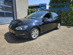 Zwart Gebruikt 2016 VW Golf VII Hatchback | € 11.495 (Eerlijke prijs)