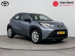 Grijs Nieuw 2024 Toyota Aygo Play Hatchback | € 21.499 (Eerlijke prijs)