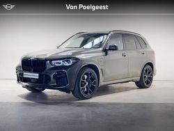 Manhattan metallic (c3d) (groen metallic) Gebruikt 2022 BMW X5 Executive SUV | € 66.895 (Goede deal)