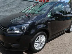 Zwart Gebruikt 2014 VW Touran Comfortline MPV | € 13.913 (Duur)