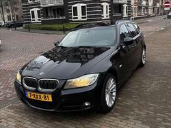 Zwart Gebruikt 2011 BMW 318 Stationwagen | € 4.500 (Eerlijke prijs)