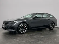Grijs Nieuw 2025 BMW 530e Comfort Edition Stationwagen | € 94.350 (Duur)