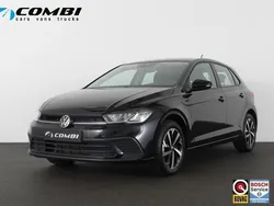 Zwart Gebruikt 2024 VW Polo Life Hatchback | € 24.850 (Eerlijke prijs)