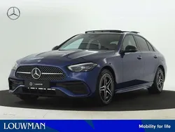 Blauw, metallic lak Nieuw 2025 Mercedes C300 AMG line Sedan | € 59.783 (Super prijs)