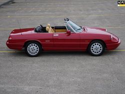 Rood Gebruikt 1990 Alfa Romeo Spider Cabriolet | € 19.900