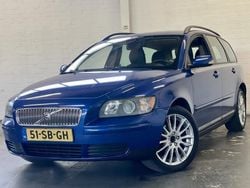 Blauw, metallic lak Gebruikt 2005 Volvo V50 Kinetic Stationwagen | € 3.250 (Eerlijke prijs)