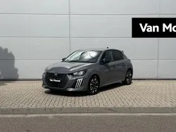 Grijs Gebruikt 2025 Peugeot 208 Allure Hatchback | € 26.940 (Iets duurder)