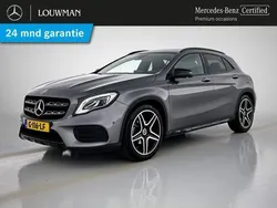 Berggrijs metaalkleur metallic Gebruikt 2019 Mercedes GLA180 AMG SUV | € 27.945 (Eerlijke prijs)