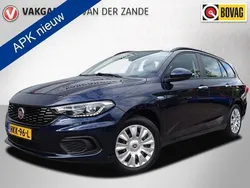 Blauw Gebruikt 2018 Fiat Tipo Lounge Stationwagen | € 10.890 (Goede deal)
