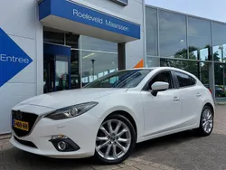 Wit Gebruikt 2016 Mazda 3 Hatchback | € 16.450 (Eerlijke prijs)