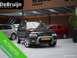 Zwart Gebruikt 1999 Mazda Demio Hatchback | € 850