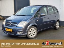 Grijs Gebruikt 2007 Opel Meriva MPV | € 2.000 (Eerlijke prijs)