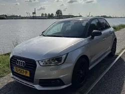 Grijs Gebruikt 2017 Audi A1 Sportback S-Line Hatchback | € 11.750 (Goede deal)