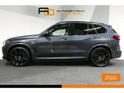 Grijs Gebruikt 2022 BMW X5 Executive SUV | € 64.850 (Eerlijke prijs)