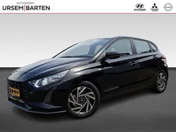 Zwart, metallic lak Gebruikt 2025 Hyundai i20 Comfort Hatchback | € 25.930 (Duur)