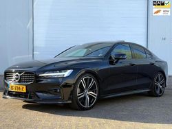 Zwart Gebruikt 2019 Volvo S60 Sedan | € 31.499 (Eerlijke prijs)