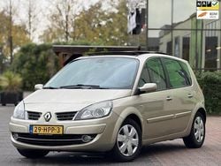 Beige Gebruikt 2009 Renault Scénic III Business MPV | € 3.499 (Goede deal)