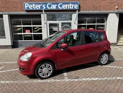 Rood Gebruikt 2009 Renault Grand Modus Dynamique MPV | € 3.950 (Duur)