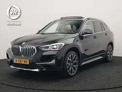 Zwart Gebruikt 2020 BMW X1 Sport Line SUV | € 36.240 (Iets duurder)