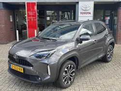 Grijs Gebruikt 2024 Toyota Yaris Cross Edition SUV | € 29.489 (Eerlijke prijs)