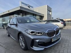 Grijs Gebruikt 2024 BMW 118 M Sport Hatchback | € 32.700 (Eerlijke prijs)