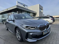 Grijs Gebruikt 2024 BMW 118 M Sport Hatchback | € 33.250 (Eerlijke prijs)