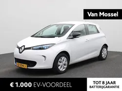 Wit Gebruikt 2019 Renault Zoe Life Hatchback | € 9.930 (Eerlijke prijs)