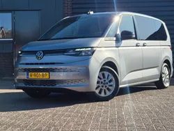 Grijs Gebruikt 2022 VW Multivan Edition Van | € 52.850 (Goede deal)