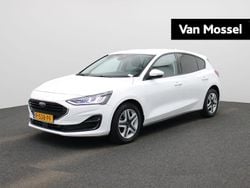 Hatchback Gebruikt 2022 Ford Focus Style Hatchback | € 13.945 (Goede deal)