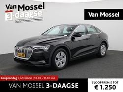 Zwart Gebruikt 2022 Audi e-tron SUV | € 28.900 (Goede deal)