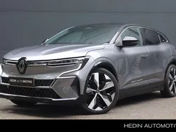 Grijs Gebruikt 2024 Renault Mégane Techno Hatchback | € 36.140 (Duur)