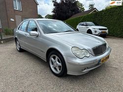 Grijs Gebruikt 2002 Mercedes C200 Elegance Sedan | € 1.650 (Eerlijke prijs)