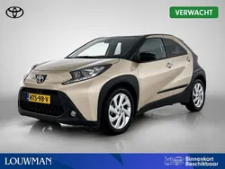 Bruin Gebruikt 2022 Toyota Aygo Limited Hatchback | € 18.980 (Goede deal)