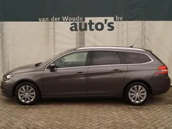 Grijs Gebruikt 2019 Peugeot 308 Premium Stationwagen | € 11.900 (Eerlijke prijs)