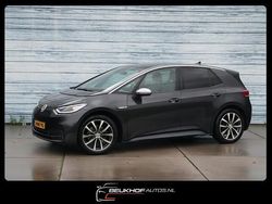 Grijs (metallic) Gebruikt 2020 VW ID.3 Hatchback | € 15.950 (Goede deal)