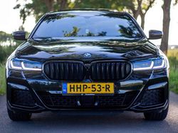 Zwart Gebruikt 2022 BMW 530e M Sport Sedan | € 49.950 (Duur)