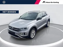 Zilver Gebruikt 2024 VW T-Roc SUV | € 33.440 (Eerlijke prijs)