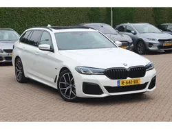 Wit Gebruikt 2022 BMW 530 Efficient Dynamics Stationwagen | € 43.950