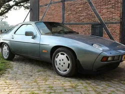 Grijs Gebruikt 1983 Porsche 928 Coupé | € 17.900